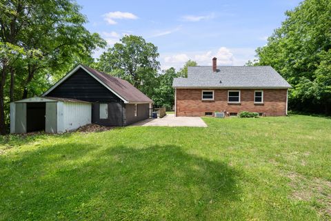 Tiny photo for 3525 Fair Avenue, Davenport, IA 52806 (MLS # 12656398)
