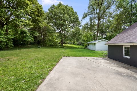 Tiny photo for 3525 Fair Avenue, Davenport, IA 52806 (MLS # 12656398)
