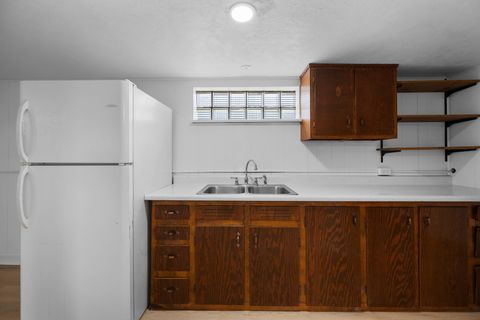 Tiny photo for 3525 Fair Avenue, Davenport, IA 52806 (MLS # 12656398)