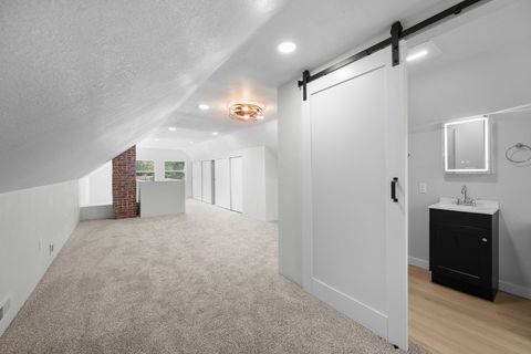 Tiny photo for 3525 Fair Avenue, Davenport, IA 52806 (MLS # 12656398)