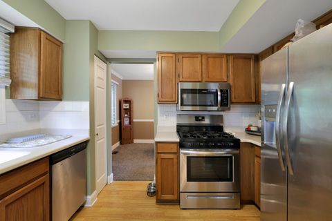 Tiny photo for 710 Cimarron Drive, Cary, IL 60013 (MLS # 12410591)