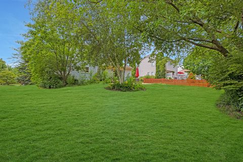 Tiny photo for 710 Cimarron Drive, Cary, IL 60013 (MLS # 12410591)