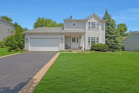 Tiny photo for 710 Cimarron Drive, Cary, IL 60013 (MLS # 12410591)