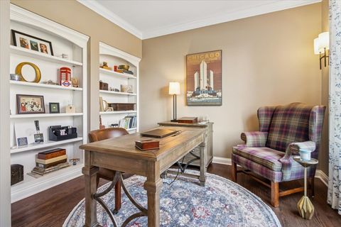 Tiny photo for 909 King Edward Avenue, St. Charles, IL 60174 (MLS # 12591413)