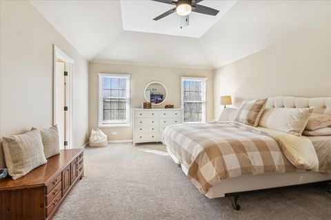 Tiny photo for 909 King Edward Avenue, St. Charles, IL 60174 (MLS # 12591413)