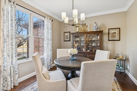 Tiny photo for 909 King Edward Avenue, St. Charles, IL 60174 (MLS # 12591413)