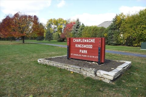 Tiny photo for 909 King Edward Avenue, St. Charles, IL 60174 (MLS # 12591413)