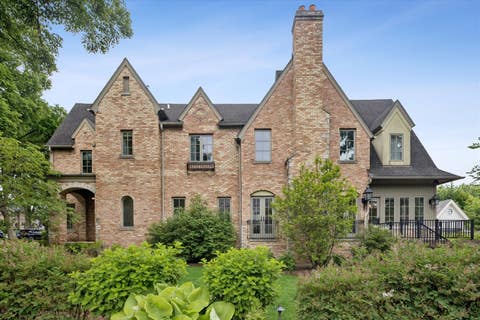 Tiny photo for 704 S Lincoln Street, Hinsdale, IL 60521 (MLS # 12706328)