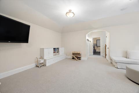 Tiny photo for 704 S Lincoln Street, Hinsdale, IL 60521 (MLS # 12706328)