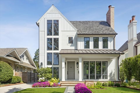 Photo of 17 Ulm Place, Hinsdale, IL 60521 (MLS # 12741572)