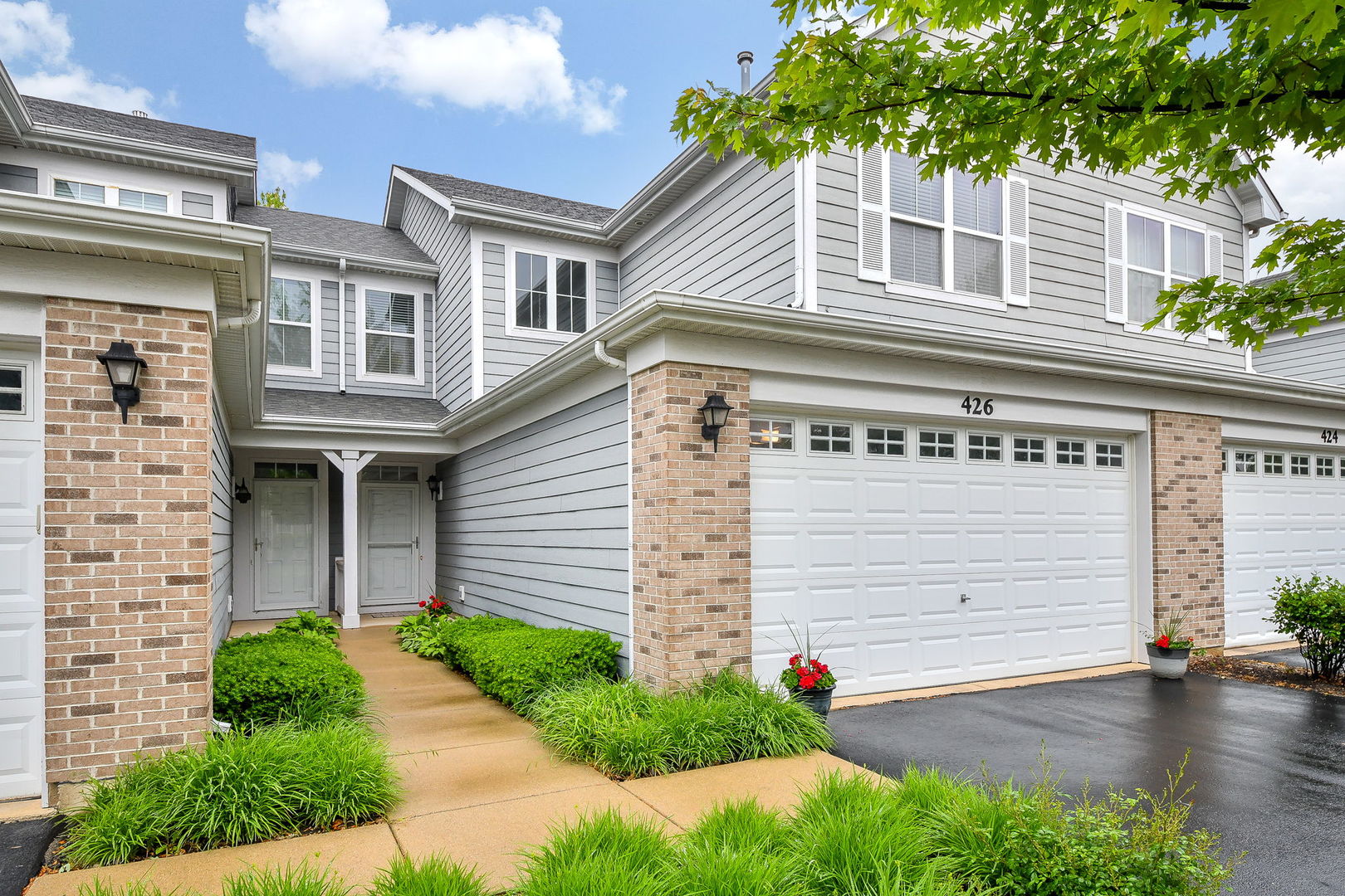 426 Victoria Lane 426