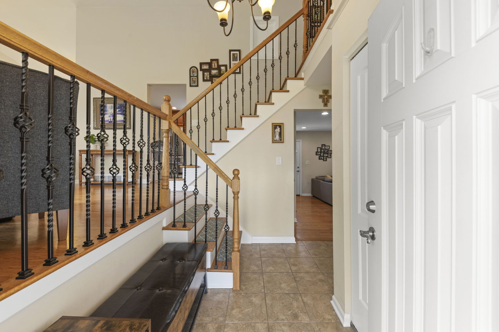 2426 S Shag Bark Trail