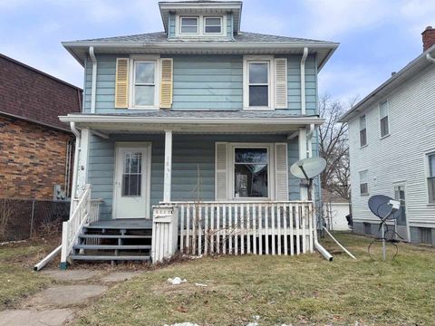 Photo of 1841 Avenue Of The Cities Avenue, Moline, IL 61265 (MLS # 100000147)