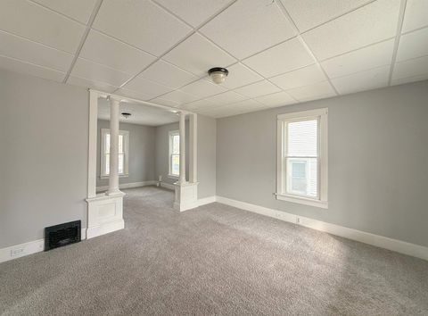 Tiny photo for 1841 Avenue Of The Cities Avenue, Moline, IL 61265 (MLS # 100000147)