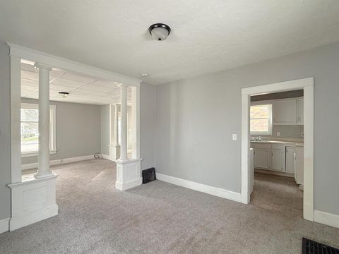 Tiny photo for 1841 Avenue Of The Cities Avenue, Moline, IL 61265 (MLS # 100000147)