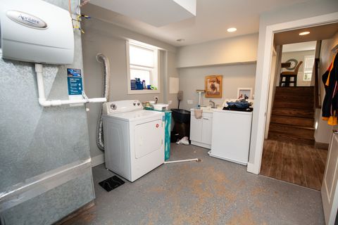 Tiny photo for 8453 N Ottawa Avenue, Niles, IL 60714 (MLS # 12545240)