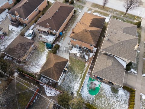 Tiny photo for 8453 N Ottawa Avenue, Niles, IL 60714 (MLS # 12545240)