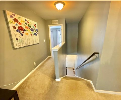 Tiny photo for 995 Bluff Quarry Drive, South Elgin, IL 60177 (MLS # 12586310)