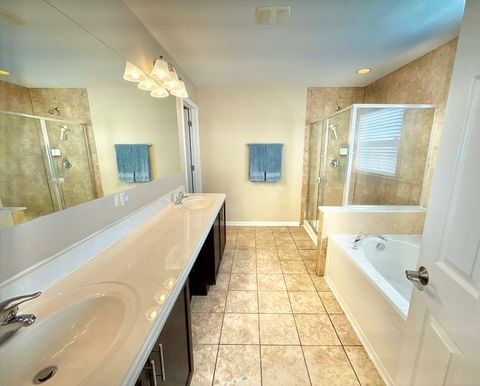 Tiny photo for 995 Bluff Quarry Drive, South Elgin, IL 60177 (MLS # 12586310)