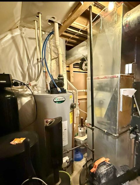 Tiny photo for 995 Bluff Quarry Drive, South Elgin, IL 60177 (MLS # 12586310)