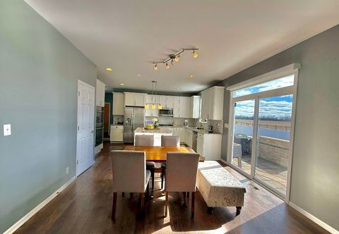 Tiny photo for 995 Bluff Quarry Drive, South Elgin, IL 60177 (MLS # 12586310)