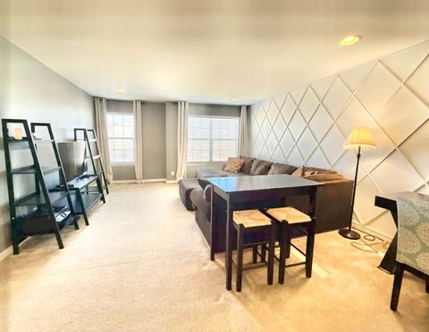 Tiny photo for 995 Bluff Quarry Drive, South Elgin, IL 60177 (MLS # 12586310)