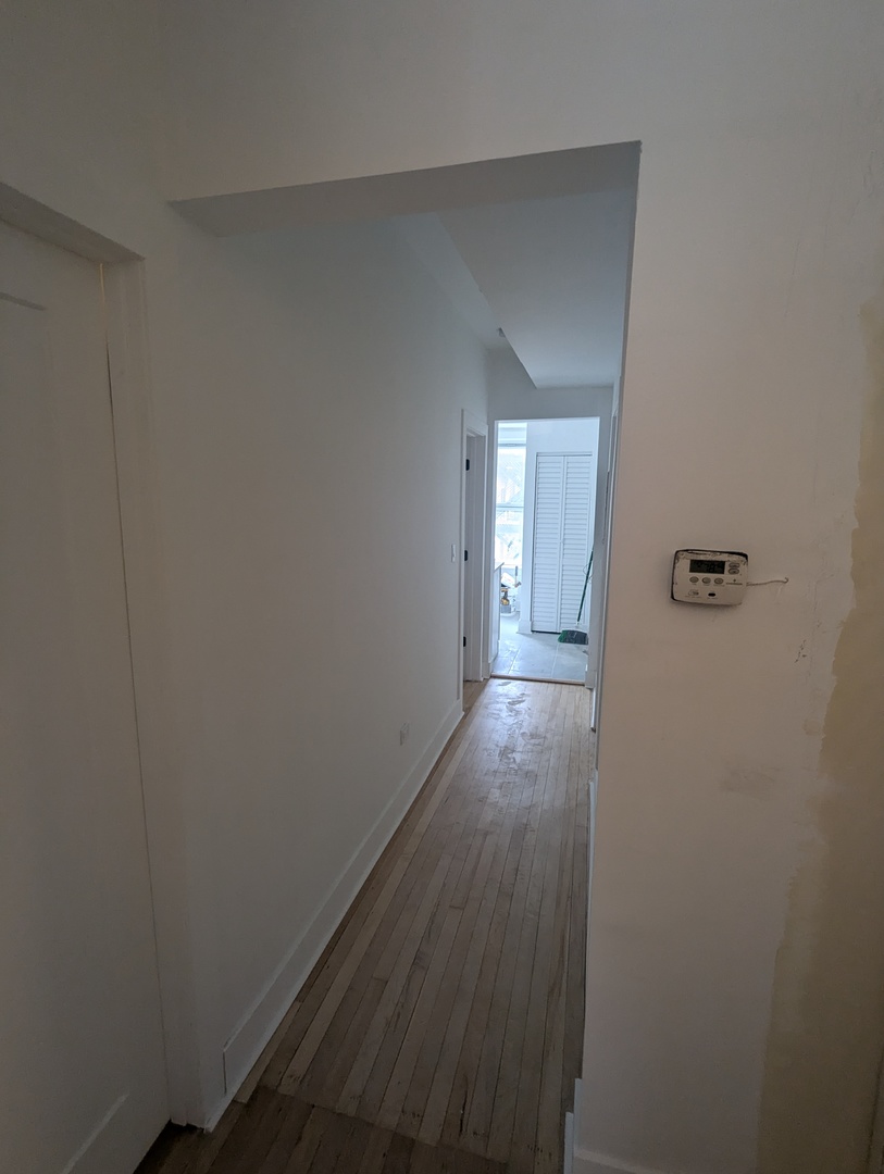 1945 W Augusta Avenue 2E