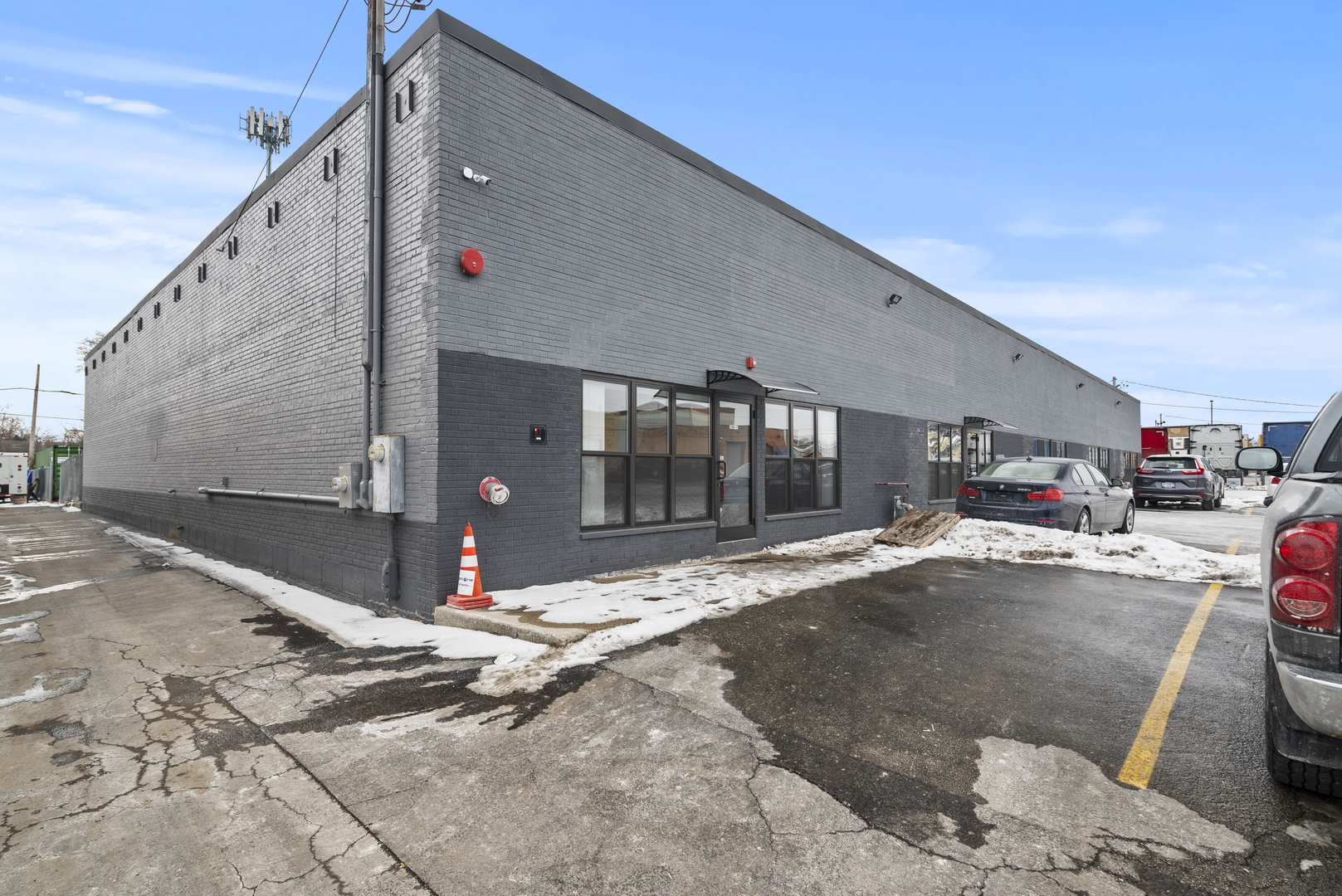 4637 W 120th Street