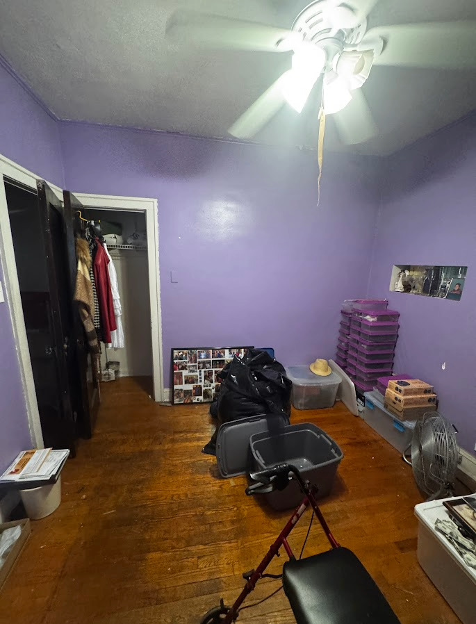 7940 S Marshfield Avenue