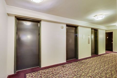 Tiny photo for 4250 N Marine Drive #809, Chicago, IL 60613 (MLS # 12626701)