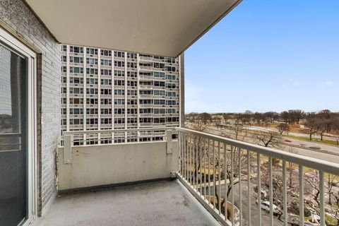 Tiny photo for 4250 N Marine Drive #809, Chicago, IL 60613 (MLS # 12626701)