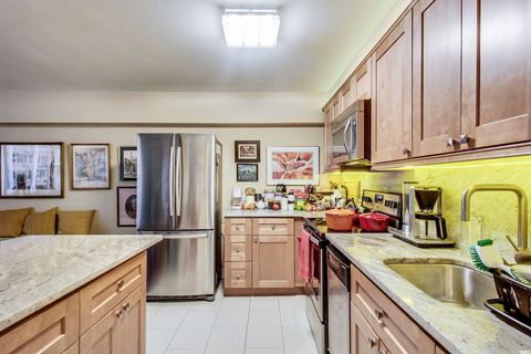 Tiny photo for 4250 N Marine Drive #809, Chicago, IL 60613 (MLS # 12626701)