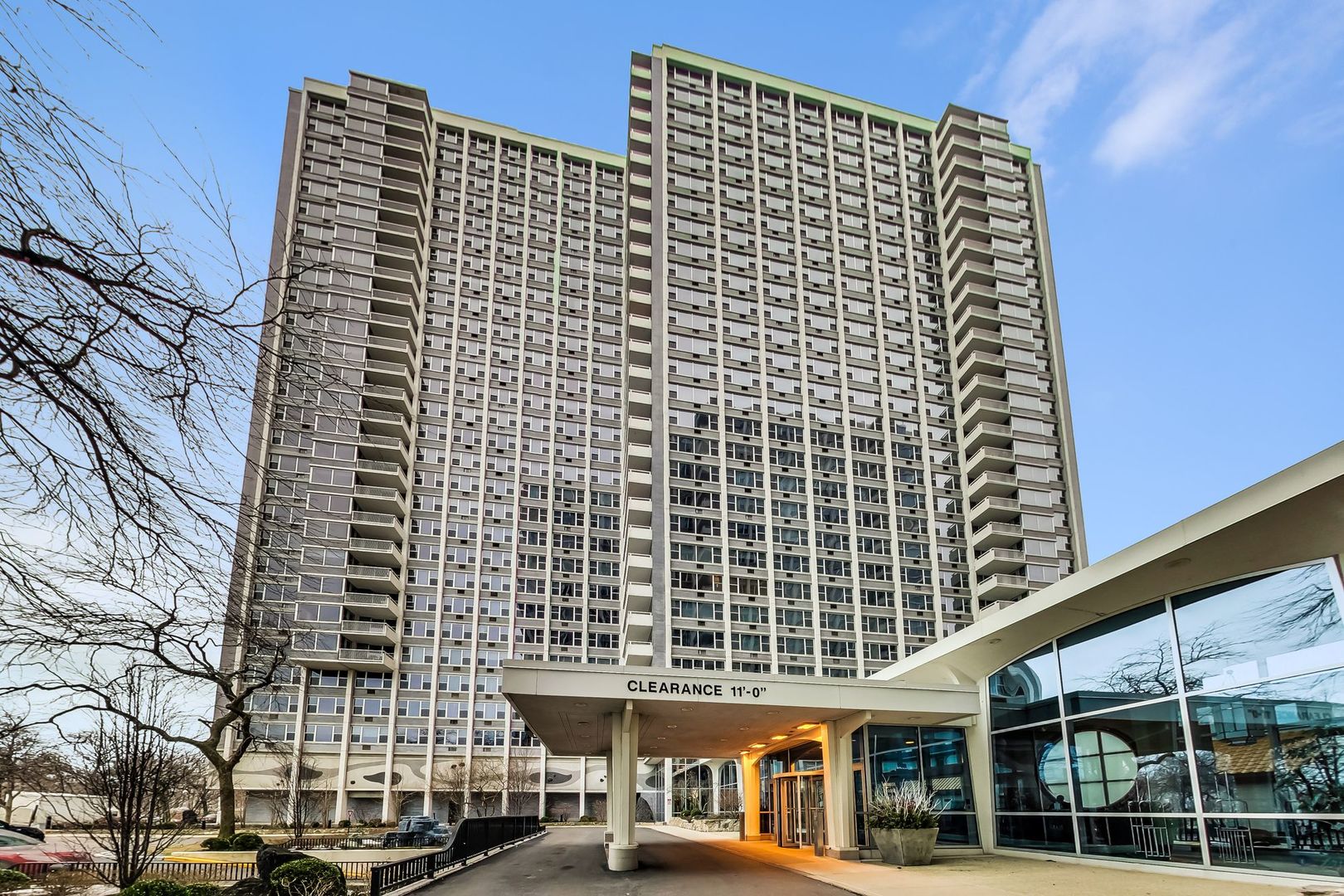 4250 N Marine Drive 809