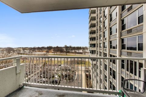 Tiny photo for 4250 N Marine Drive #809, Chicago, IL 60613 (MLS # 12626701)