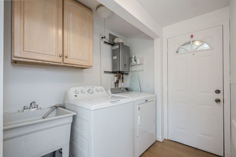 Tiny photo for 1624 W Weathersfield Way, Schaumburg, IL 60193 (MLS # 12660344)