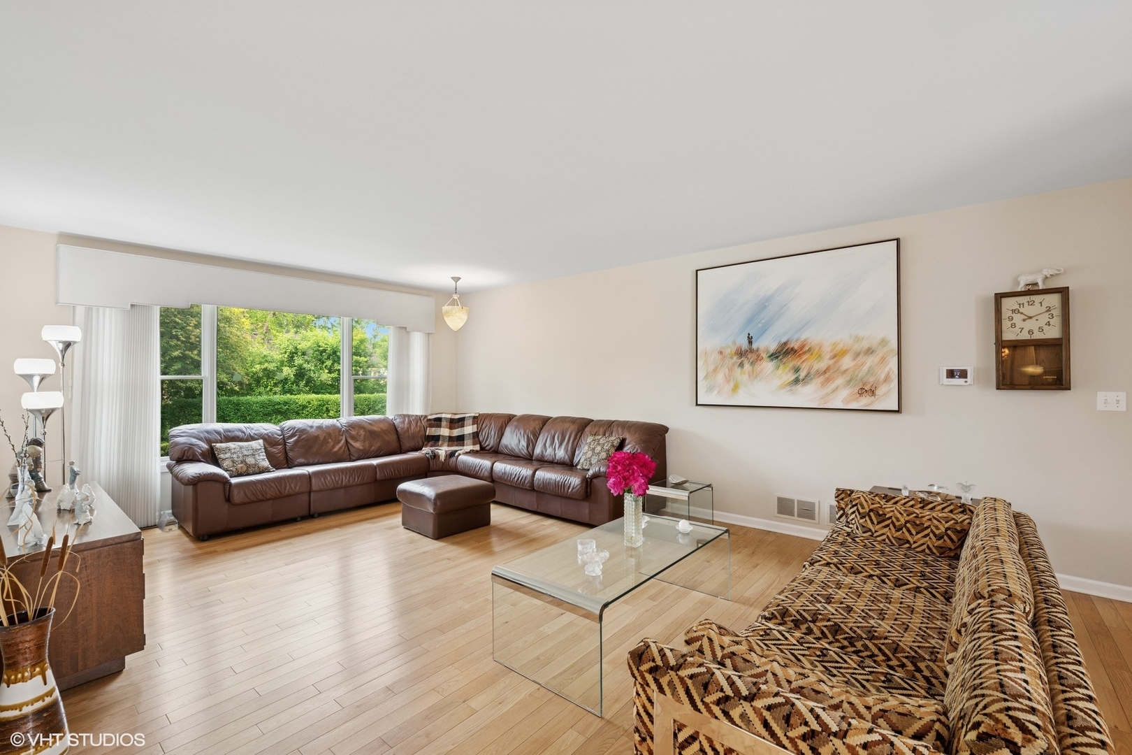 449 Caren Drive