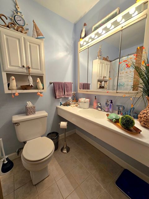 Tiny photo for 5600 Hillcrest Lane #2K, Lisle, IL 60532 (MLS # 12500143)