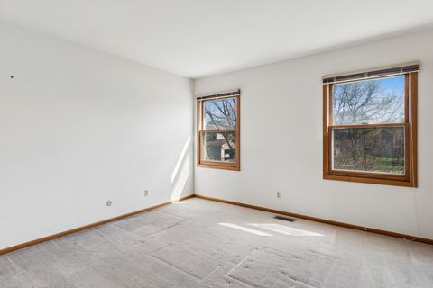 Tiny photo for 418 Churchill Court, Batavia, IL 60510 (MLS # 12578183)