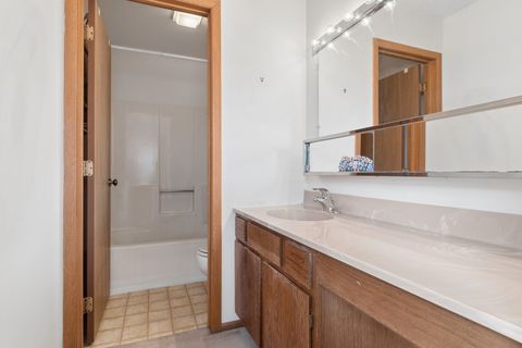 Tiny photo for 418 Churchill Court, Batavia, IL 60510 (MLS # 12578183)