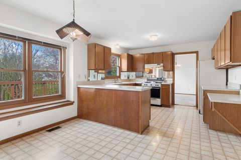 Tiny photo for 418 Churchill Court, Batavia, IL 60510 (MLS # 12578183)