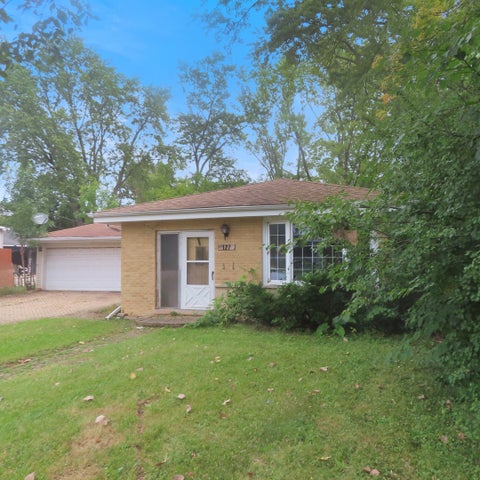 Tiny photo for 127 S Addison Road, Wood Dale, IL 60191 (MLS # 12757834)