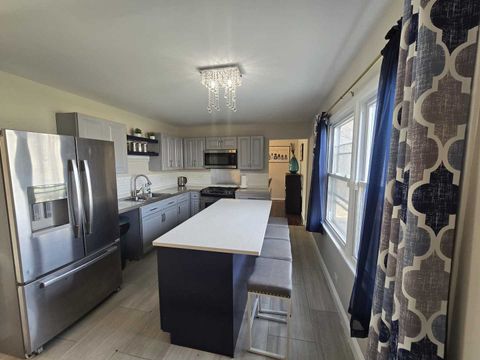 Tiny photo for 3006 Buttonwood Walk, Hazel Crest, IL 60429 (MLS # 12592788)