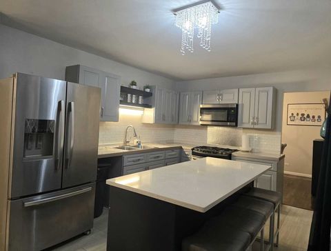 Tiny photo for 3006 Buttonwood Walk, Hazel Crest, IL 60429 (MLS # 12592788)