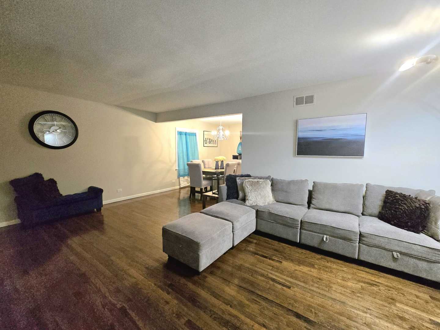 3006 Buttonwood Walk