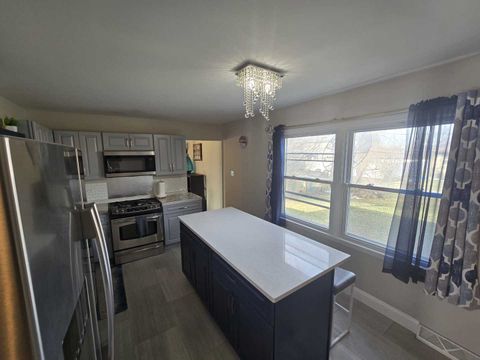 Tiny photo for 3006 Buttonwood Walk, Hazel Crest, IL 60429 (MLS # 12592788)