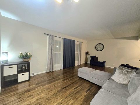 Tiny photo for 3006 Buttonwood Walk, Hazel Crest, IL 60429 (MLS # 12592788)