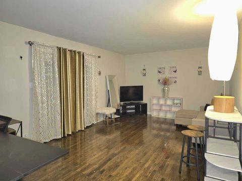 Tiny photo for 3006 Buttonwood Walk, Hazel Crest, IL 60429 (MLS # 12592788)