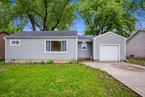Photo of 9114 Pine Avenue, Wonder Lake, IL 60097 (MLS # 12786029)