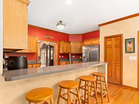 Tiny photo for 707 Evergreen Lane, Sugar Grove, IL 60554 (MLS # 12738123)