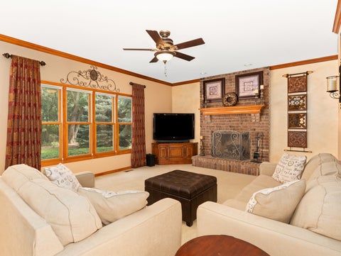 Tiny photo for 707 Evergreen Lane, Sugar Grove, IL 60554 (MLS # 12738123)